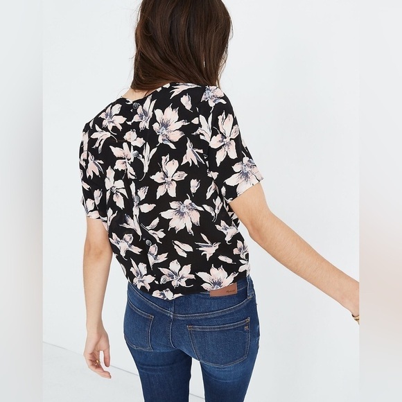 Madewell Silk Button-Back Tie Tee in Winter Orchid size xxs - Picture 3 of 10